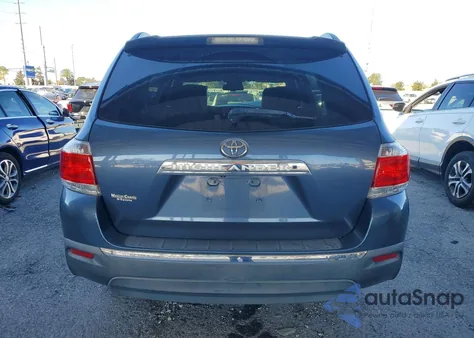 2012 Toyota Highlander Limited z USA, uszkodzony, nr VIN 5TDYK3EH8CS050093